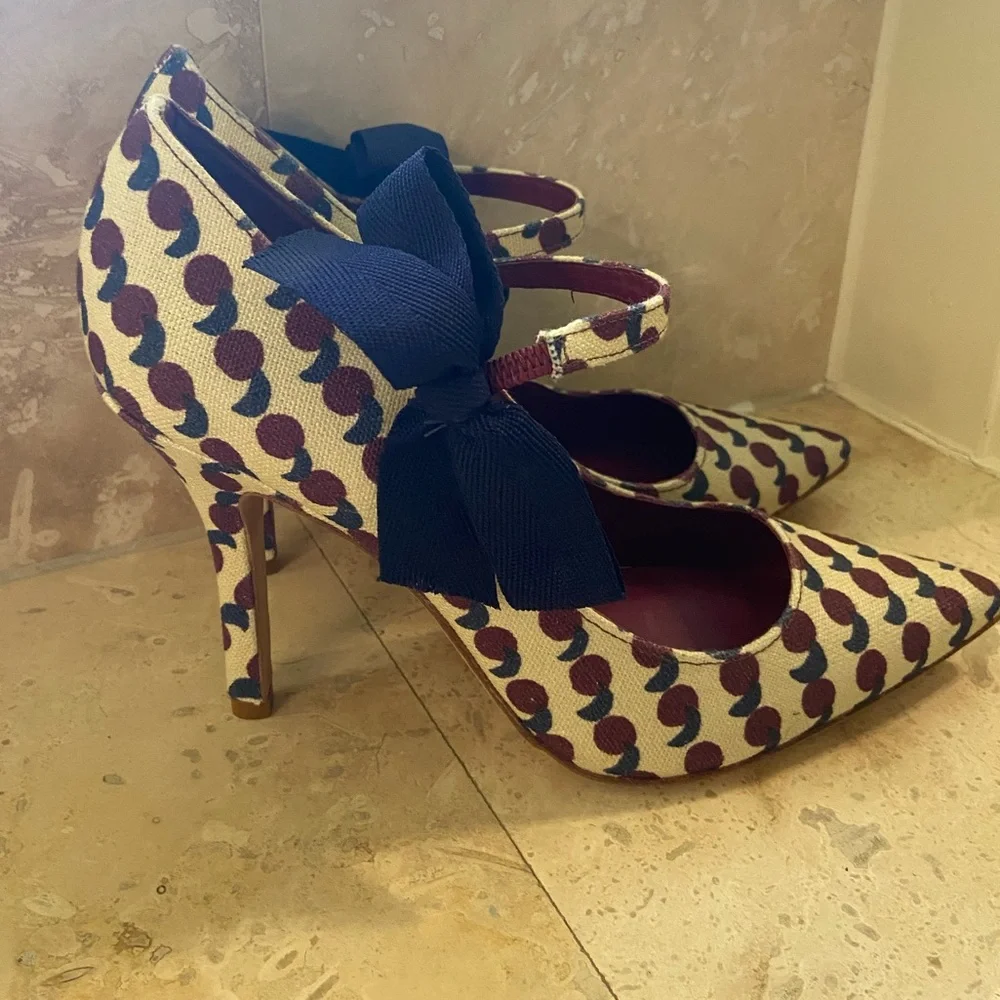 Tory Burch stylish women’s